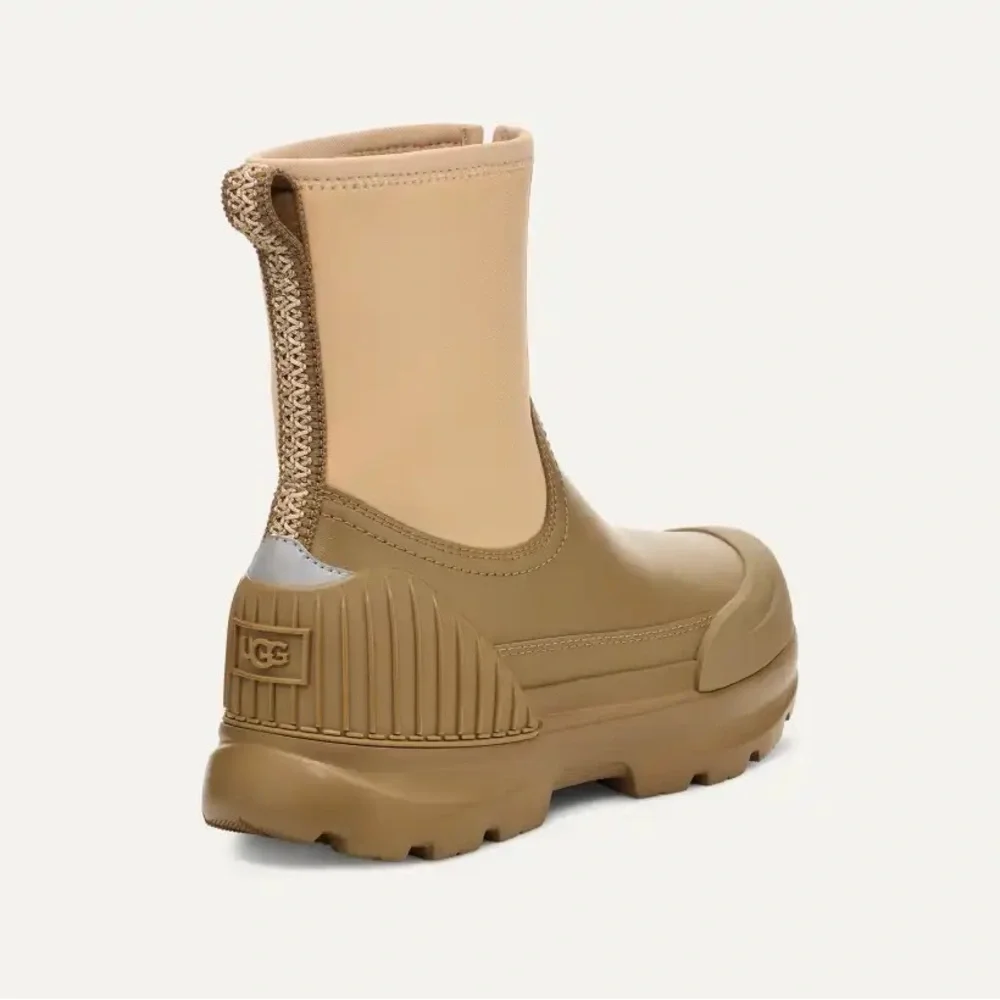 NWT UGG NEUMEL X ZIP ANKLE BOOTS Size 7